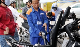 Giá xăng không được tăng liên tiếp khi chưa qua 15 ngày